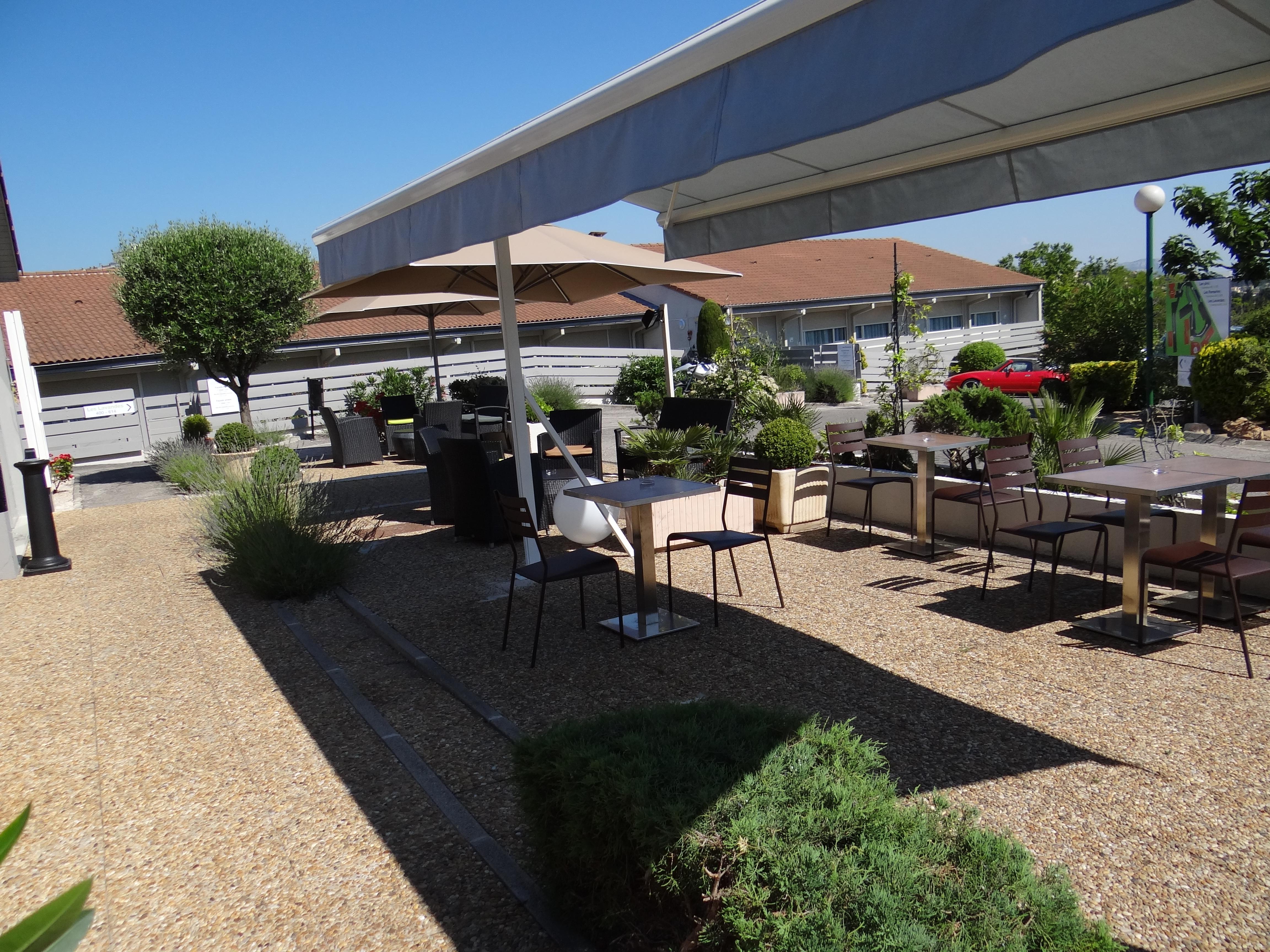 Hotel Campanile Marseille Saint Antoine Exterior foto